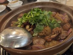 -胡须佬鸡煲四季火锅店(石厦西村直营店)