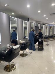 -八佰伴8008星级形象店