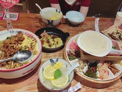 -怪噜范·老贵阳街头名小吃(鸿通城店)