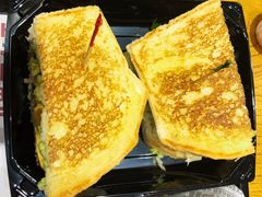 -The Habit Burger Grill 哈比特汉堡(爱琴海店)