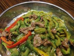 凉瓜炒牛肉-石岐乳鸽村(南海第三分店)