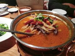 -娜仁图雅蒙古美食村(33小镇店)