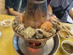 -鑫渔港海鲜本地菜·山海关浑锅(东戴河店)