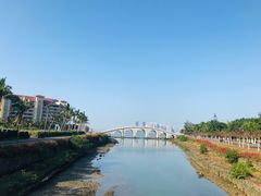 -万绿园