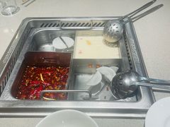 -海底捞火锅(关山保利店)