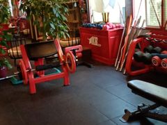 -KingBull私教健身&格斗订制(龙井商业中心店)