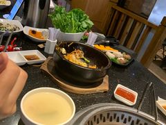 -木槿花韩式炭烤·熟成肉工坊(孙文东路店)