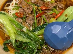-方铲铲·成都板凳面(滨江银泰店)