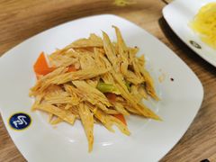 -西部马华清真兰州牛肉面·烧烤夜市(三里河店)