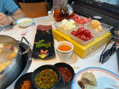 -牛员外鲜切牛肉火锅