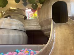 -水桶王国主题餐厅·聚会·生日派对·亲子活动·家庭套餐(亚龙湾希尔顿店)