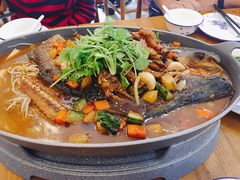 -鲁小三·大骨自助(金山总店)