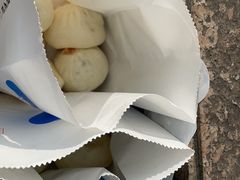 -李与白包子铺(桐梓林店)