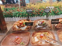 -新艺自助美食城(中山路店)