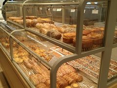 -好利来(东四店)