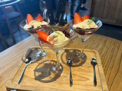-Common Table · Brunch & Coffee