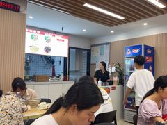 -小马牛肉面·牛骨熬制(南京博物院店)