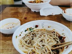 -刘聋子粉馆(张家界总店)