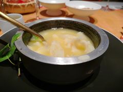 翅皇汤烩猪蹄筋-鲤院·新中式美学·庭院餐厅(夫子庙店)