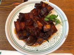 雕梅红烧肉-云海肴·汽锅鸡·云南菜(苏州中心店)