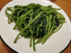-莲餐厅·湖北菜·潜江小龙虾店(愚园路店)