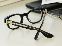 -目艮眼镜SHOWROOM(品牌集合店)