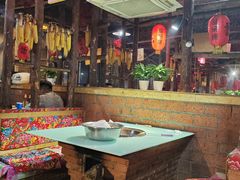 -鱼窝棚柴火铁锅炖(富山屯店)