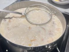 -尚尚仙·酸汤猪手·猪肚鸡火锅(华联万柳购物中心店)