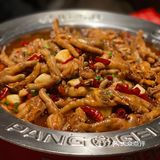 打卡胖哥俩肉蟹煲