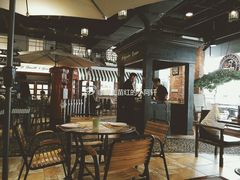 -意国小镇披萨牛排餐厅(万达广场店)