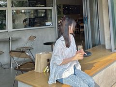 -三勾JJJ Burger&Coffee(梅溪湖店)