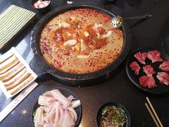 -渝宗老灶火锅(巴国城店)
