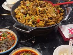 -椒行天下干锅牛蛙·(万宝店)