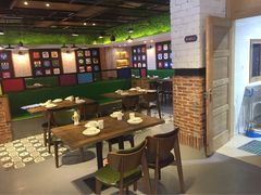 -朋友圈概念餐厅(象山万达广场店)