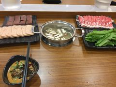 -呷哺呷哺(哈尔滨红博购物广场店)