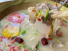 -江湖亮亮蒸虾大排档烤全羊清真(武汉总店)