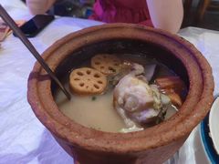 -霄汉牛三鲜湖北砂锅菜(万松园2店)