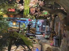 -城墙拐拐火锅(三峡广场黑金冠店)