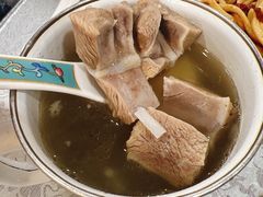 -汗腾格里·风味餐厅(新疆驻京办店)