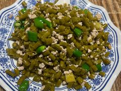 -乡土特色.冷锅鱼.牦牛肉汤锅