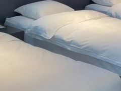 -懒鹿智能电竞酒店(蜀汉路店)