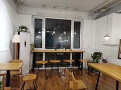 -Cafe Villa