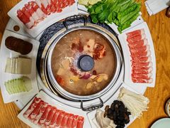 -额尔敦传统涮.冰煮羊火锅(乌兰察布体育场店)