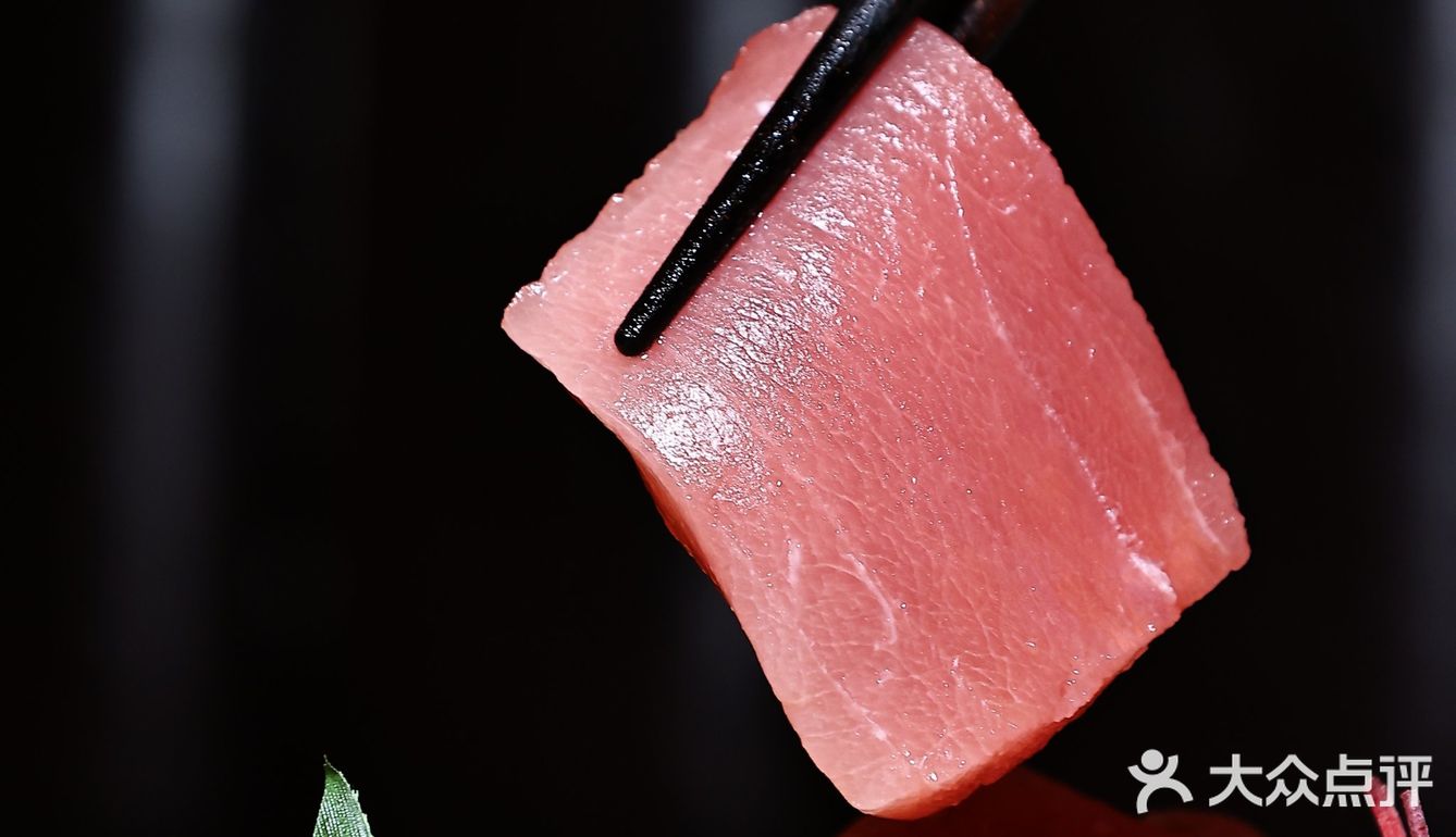 一口入魂的日式烧肉店，靠特别的酱料出圈！