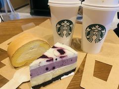 蓝莓双层轻芝蛋糕-星巴克(天津SM城市广场店)