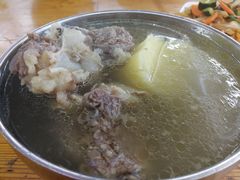 -敖特尔布里亚特美食坊(世纪花苑店)