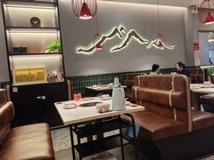 -八合里潮汕鲜牛肉火锅(上海汇智广场店)