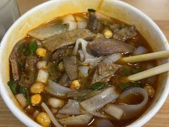 -江三王记牛杂馆(总店)