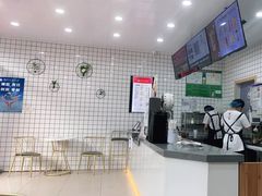 -沪上阿姨·精选茶饮(寒亭佳乐家店)