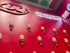 -DQ·蛋糕·冰淇淋(大宁国际商业广场店)
